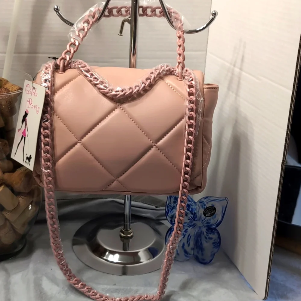Gilda Paris G Logo Pink Quilted Women's Crossbody